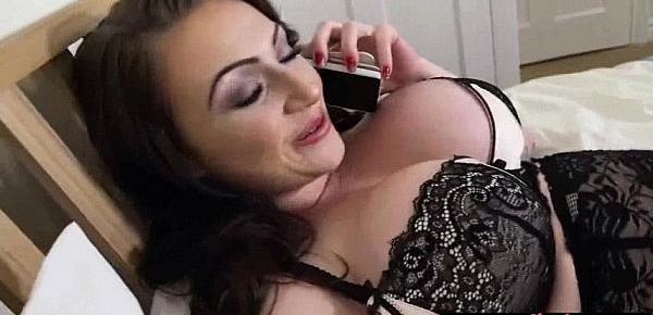  Amazing Sex On Cam With Naughty Hot GF (harmony reigns) video-15